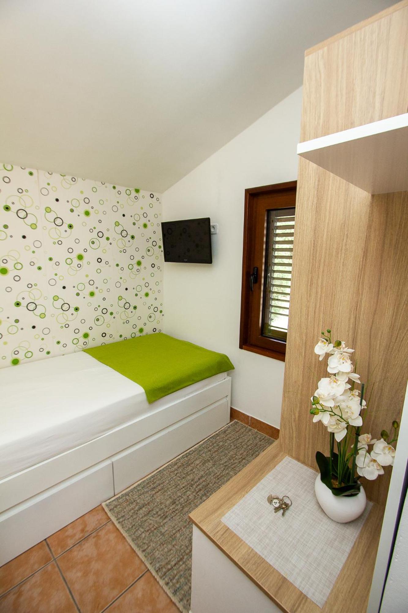 Guest House Jedro Петровац Экстерьер фото