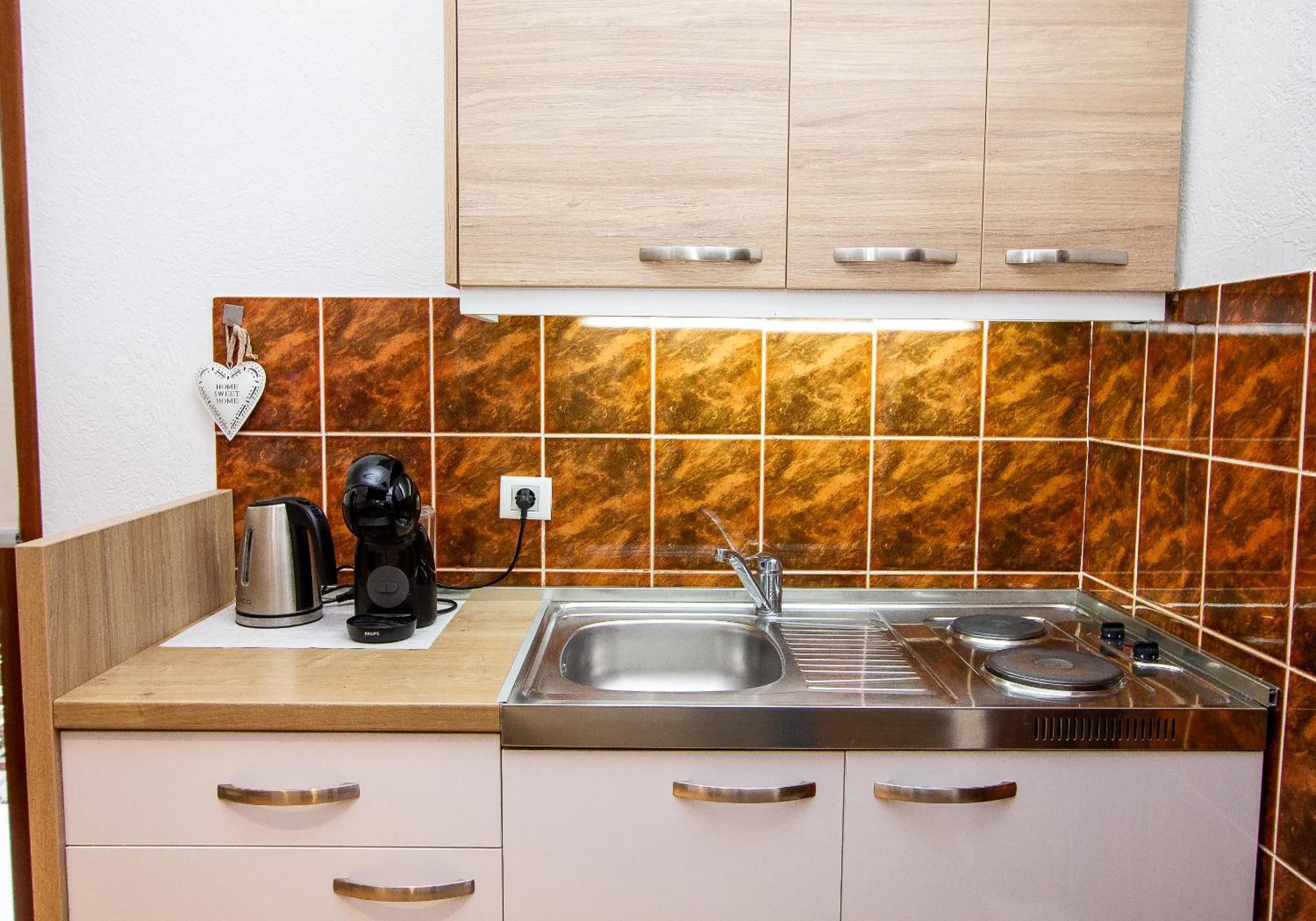 Guest House Jedro Петровац Экстерьер фото