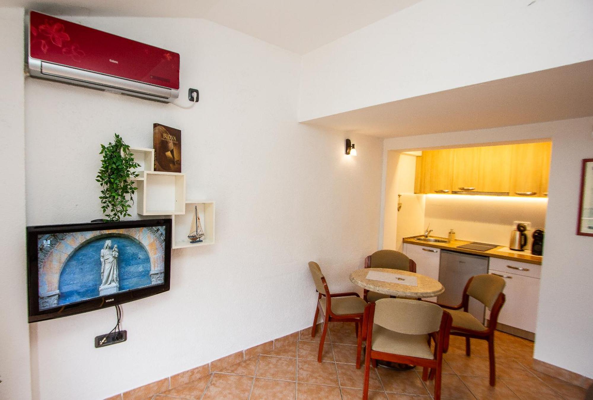 Guest House Jedro Петровац Экстерьер фото