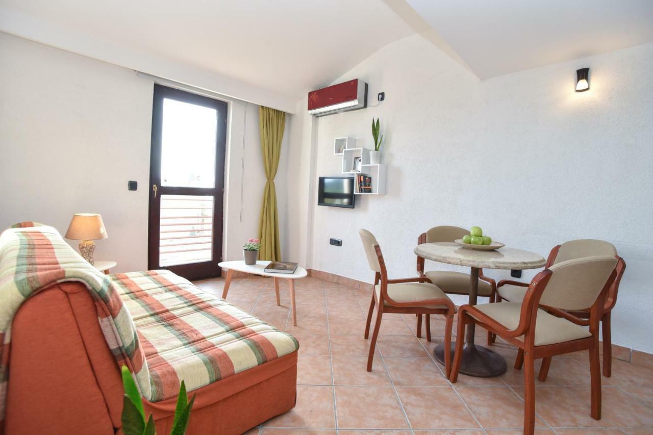 Guest House Jedro Петровац Экстерьер фото