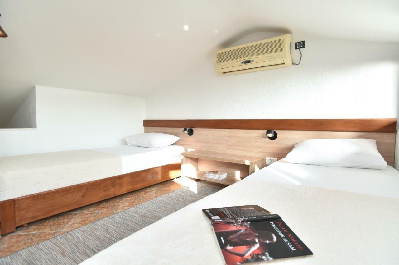 Guest House Jedro Петровац Экстерьер фото