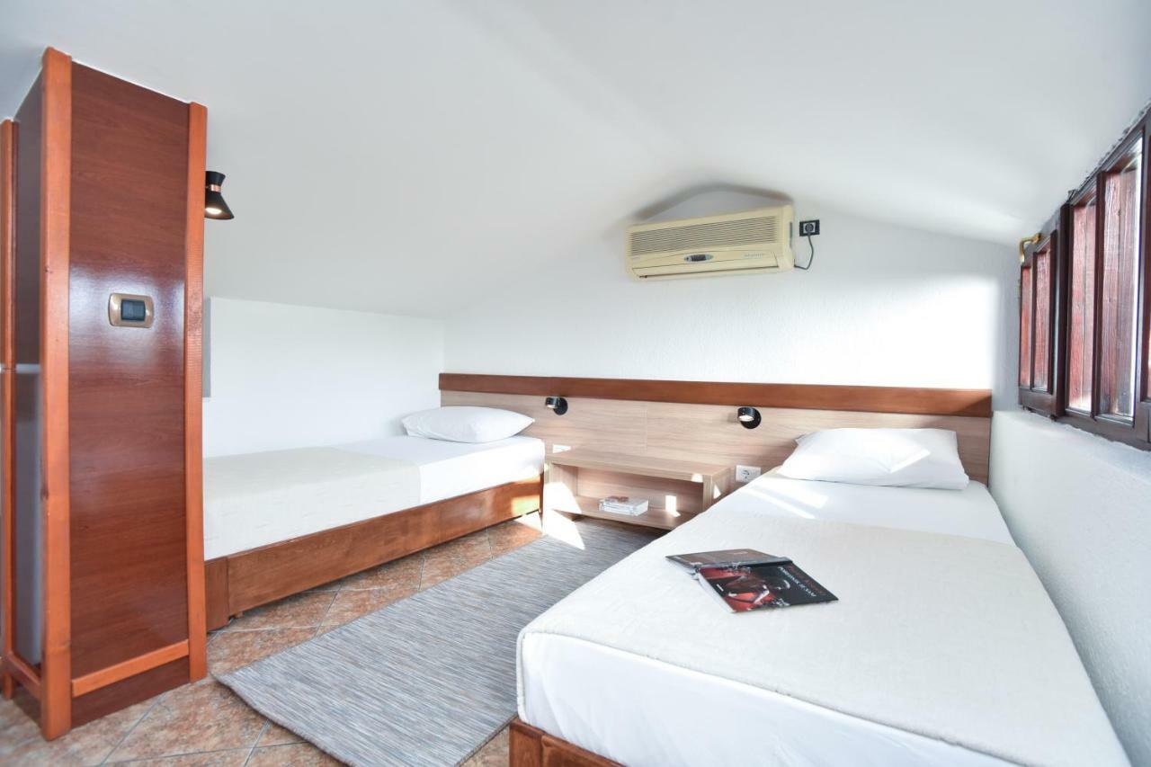 Guest House Jedro Петровац Экстерьер фото